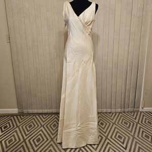 Peter Langner Cream Wedding Dress 6/8